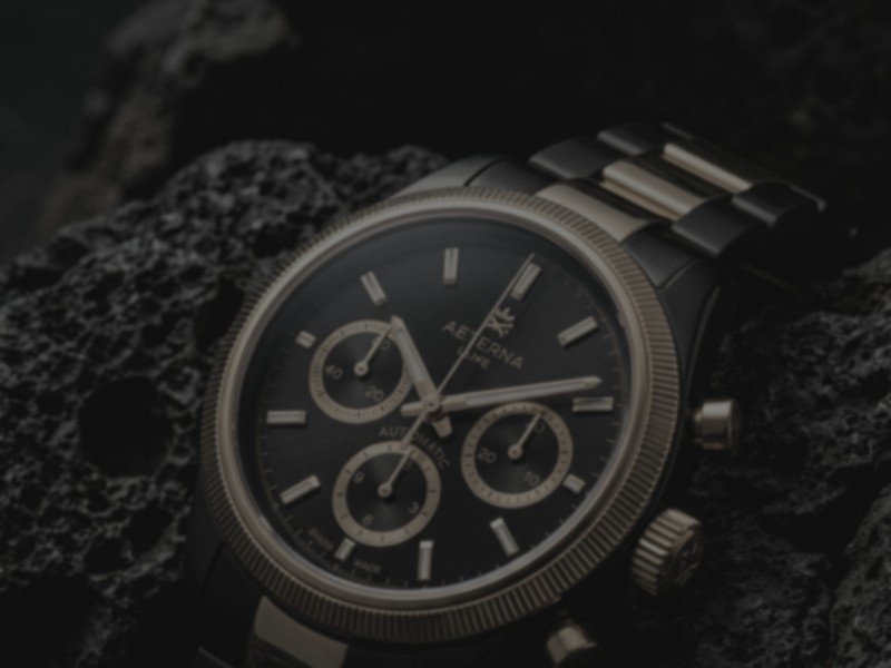 Unedited smartphone watch photo before AI enhancement